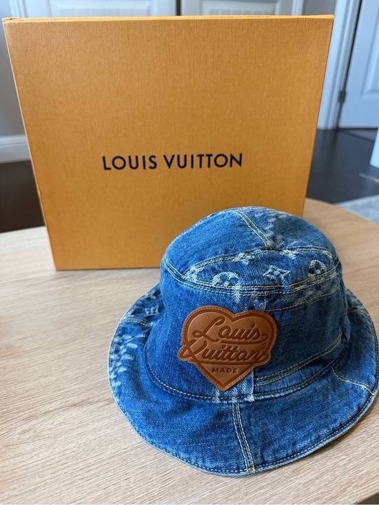 Louis Vuitton Accessories - Louis Vuitton × NIGO Denim Bucket Hat Reversible MP2733 - Size 58 M